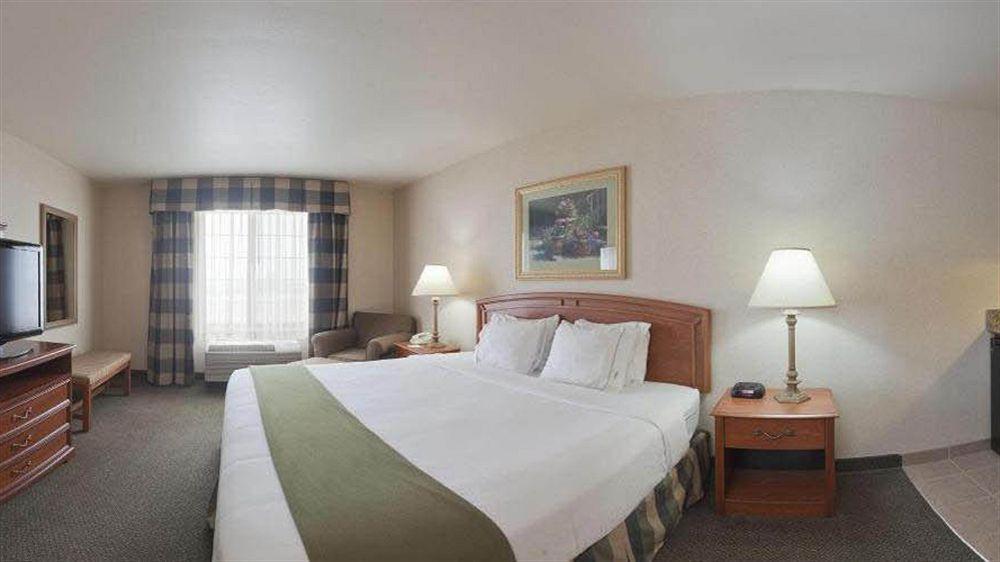Holiday Inn Express Greensburg By Ihg Exteriér fotografie